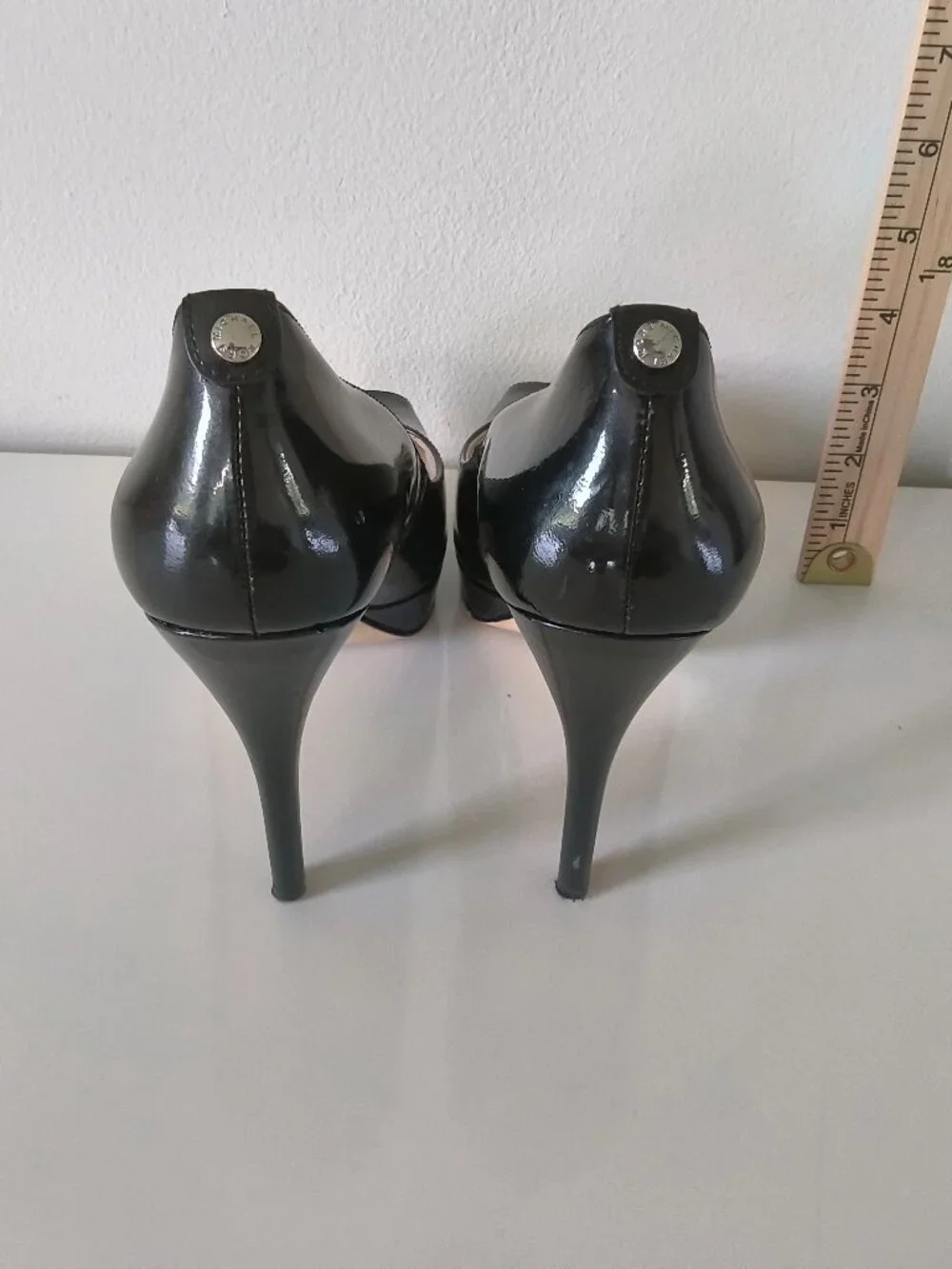 Michael Kors  platform pump size 7.5M